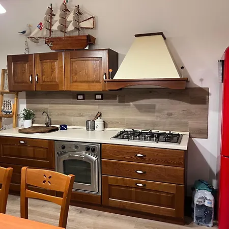 Apartment Crispi 169 *