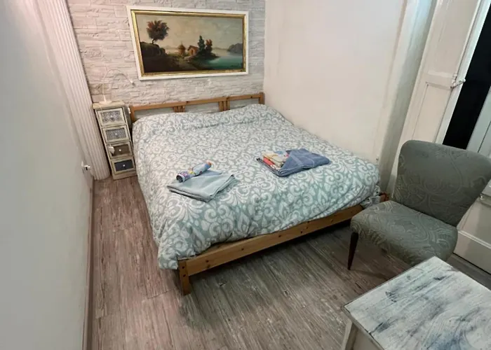 Crispi 169 Apartment